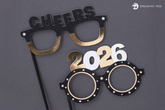 NYE Photo Props: 3D SVG Centerpieces for Web
